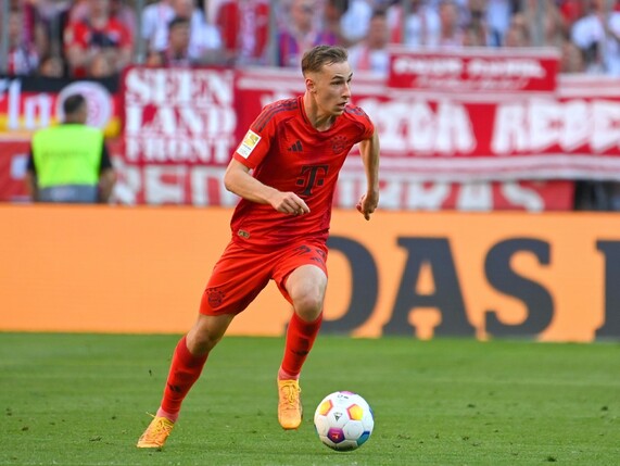 Bayerns Tordebütant Zvonarek hat Pavlovic zum Vorbild