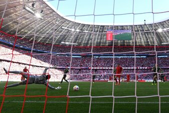 In Deutschland gibt es bislang keine Bestrebungen, Punktspiele für Vermarktungszwecke in einem anderen Land auszurichten. In Deutschland gibt es bislang keine Bestrebungen, Punktspiele für Vermarktungszwecke in einem anderen Land auszurichten.