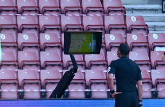 Auf Antrag der Wolverhampton Wanderers soll in England über die Abschaffung des Videobeweises diskutiert werden.