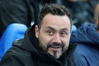 Trainer Roberto De Zerbi will in Brighton bleiben. Trainer Roberto De Zerbi will in Brighton bleiben.