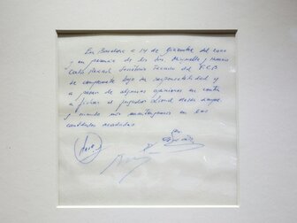 Auf Serviette: Legendärer Messi-Vertrag verkauft Auf Serviette: Legendärer Messi-Vertrag verkauft