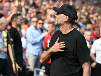 Emotionaler Klopp verabschiedet sich mit Sieg aus Liverpool Emotionaler Klopp verabschiedet sich mit Sieg aus Liverpool