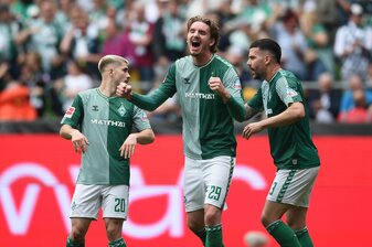 Werders Nick Woltemade (M) wechselt von Bremen nach Stuttgart. Werders Nick Woltemade (M) wechselt von Bremen nach Stuttgart.