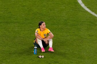 Australiens Stürmerin Sam Kerr fällt für die Olympischen Spiele aus. Australiens Stürmerin Sam Kerr fällt für die Olympischen Spiele aus.