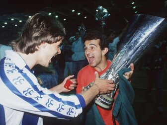 1988: Als Leverkusen den UEFA-Cup gewann 1988: Als Leverkusen den UEFA-Cup gewann