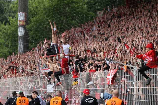 Fans von Union Berlin wollen sich bei Werder Bremen mit einer Bier-Lieferung bedanken.
