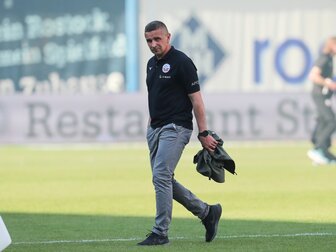 Nach Abstieg: Rostock trennt sich von Trainer Selimbegovic Nach Abstieg: Rostock trennt sich von Trainer Selimbegovic