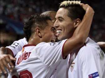 Ben Yedder (l.) schoss den FC Sevilla zum Sieg über Deportivo Alaves. Foto: Raul Caro Ben Yedder (l.) schoss den FC Sevilla zum Sieg über Deportivo Alaves. Foto: Raul Caro