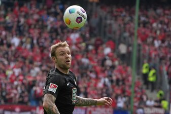 Kaiserslauterns Tymoteusz Puchacz gehört zum vorläufigen EM-Aufgebot der polnischen Nationalmannschaft. Kaiserslauterns Tymoteusz Puchacz gehört zum vorläufigen EM-Aufgebot der polnischen Nationalmannschaft.