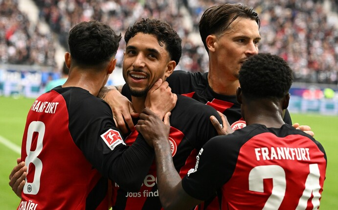 Eintracht Frankfurt würde bei einem BVB-Sieg gegen Real in die Champions League einziehen.