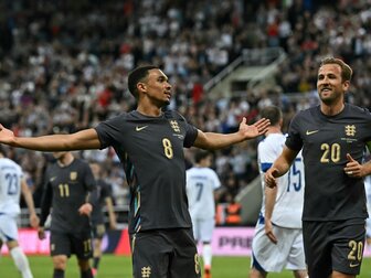 Mit Kane als Joker: England überzeugt erst spät Mit Kane als Joker: England überzeugt erst spät