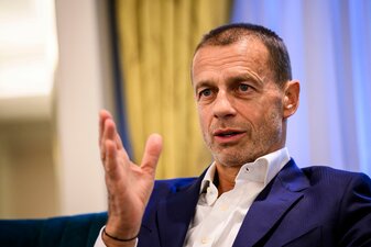 Für UEFA-Präsident Aleksander Ceferin ist das DFB-Team ein Topfavorit auf den EM-Titel. Für UEFA-Präsident Aleksander Ceferin ist das DFB-Team ein Topfavorit auf den EM-Titel.