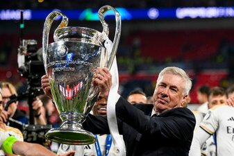 Trainer Carlo Ancelotti hat mit Real Madrid die Champions League gewonnen. Trainer Carlo Ancelotti hat mit Real Madrid die Champions League gewonnen.