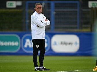 Rangnick schwärmt von Mbappe: "Mit das Beste, was es gibt" Rangnick schwärmt von Mbappe: "Mit das Beste, was es gibt"