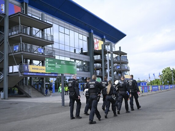 Vor England gegen Serbien: Ausschreitungen in Gelsenkirchen