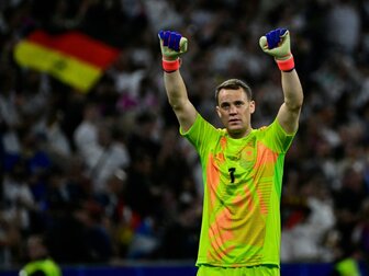 17. EM-Einsatz: Neuer zieht mit Rekordhalter Buffon gleich 17. EM-Einsatz: Neuer zieht mit Rekordhalter Buffon gleich