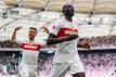 Auch dank Serhou Guirassy (r) wurde der VfB Stuttgart überraschend Vizemeister.