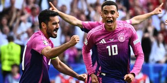 «Es ist so eine Freude, mit ihm zu spielen», schwärmte Kapitän Ilkay Gündogan (l) über Spieler-Kollegen Jamal Musiala (r). «Es ist so eine Freude, mit ihm zu spielen», schwärmte Kapitän Ilkay Gündogan (l) über Spieler-Kollegen Jamal Musiala (r).