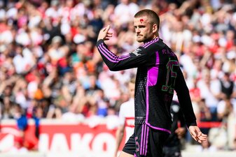 Die Bayern-Bosse bescheinigen Eric Dier vollen Einsatz und wollen ihn auf jeden Fall behalten. Die Bayern-Bosse bescheinigen Eric Dier vollen Einsatz und wollen ihn auf jeden Fall behalten.