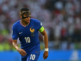 Deschamps sieht Mbappe auf dem Weg zu alter Stärke Deschamps sieht Mbappe auf dem Weg zu alter Stärke