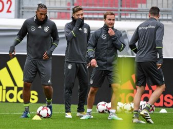 Jerome Boateng hofft auf mehr Konzentration im Abschluss (Quelle: SID-IMAGES)
<br>© 2016 SID Jerome Boateng hofft auf mehr Konzentration im Abschluss (Quelle: SID-IMAGES)
<br>© 2016 SID