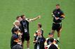 Die deutsche Fußball-Nationalmannschaft vor dem Achtelfinale auf dem Rasen des Dortmunder Stadions.