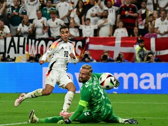 EM-Traum lebt: DFB-Team trotzt Dänen und Donnerwetter EM-Traum lebt: DFB-Team trotzt Dänen und Donnerwetter