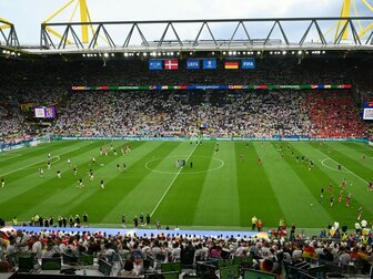 Nach EM-Spiel: Person auf Stadion-Dach sorgt für Wirbel