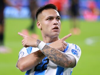 Copa-Debütant Kanada folgt Argentinien ins Viertelfinale Copa-Debütant Kanada folgt Argentinien ins Viertelfinale