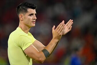 Spaniens Kapitän Álvaro Morata spielt auch in der nächsten Saison bei Atlético Madrid Spaniens Kapitän Álvaro Morata spielt auch in der nächsten Saison bei Atlético Madrid