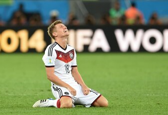 2014 krönte Toni Kroos seine DFB-Karriere mit dem Weltmeistertitel. 2014 krönte Toni Kroos seine DFB-Karriere mit dem Weltmeistertitel.