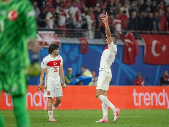 Demiral über Wolfsgruß: "Keine versteckte Botschaft"