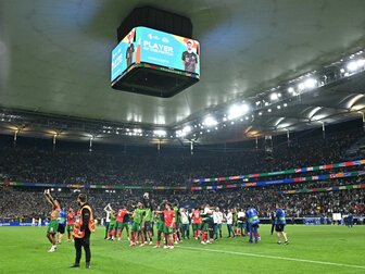 EM-Ordner treten auf Fan ein - Polizei ermittelt