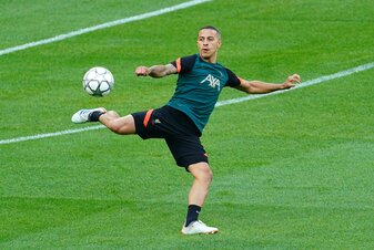 Foto: Bericht: Ex-Bayern-Star Thiago beendet Fußball-Karriere