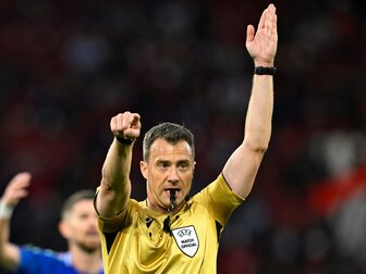 EM-Halbfinale: Zwayer pfeift Niederlande gegen England