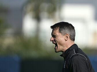St. Pauli startet, Blessin brüllt St. Pauli startet, Blessin brüllt