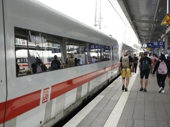 Viele Reisende, etliche Verspätungen: Bahn zieht EM-Fazit Viele Reisende, etliche Verspätungen: Bahn zieht EM-Fazit