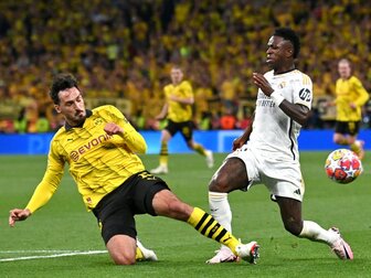 Medien: Hummels bei CL-Teilnehmer Bologna im Gespräch Medien: Hummels bei CL-Teilnehmer Bologna im Gespräch