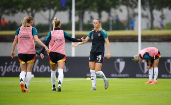 Welche Knöpfe muss Trainer Horst Hrubesch jetzt bei den DFB-Frauen drücken? Welche Knöpfe muss Trainer Horst Hrubesch jetzt bei den DFB-Frauen drücken?