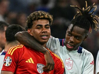 Effenberg glaubt an neue Dominanz Spaniens Effenberg glaubt an neue Dominanz Spaniens