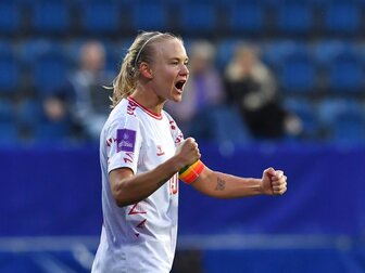 Frauen-EM: Frankreich und Dänemark nach Siegen qualifiziert Frauen-EM: Frankreich und Dänemark nach Siegen qualifiziert