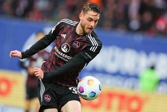 Der 1. FC Nürnberg und 1860 München trennten sich im Testspiel 1:1. Der 1. FC Nürnberg und 1860 München trennten sich im Testspiel 1:1.
