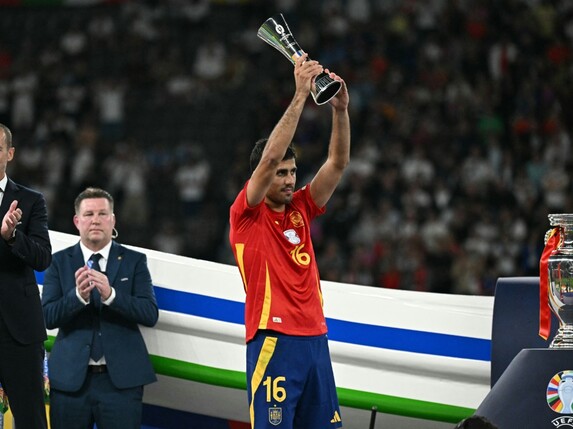 EM: Rodri als bester Spieler des Turniers geehrt