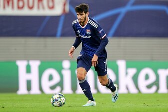 Angreifer Martin Terrier wechselt zu Bayer Leverkusen. Angreifer Martin Terrier wechselt zu Bayer Leverkusen.