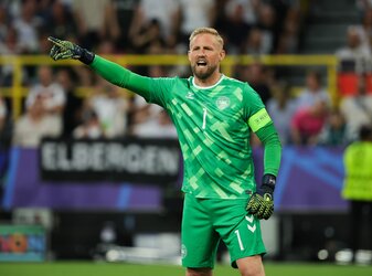 Kasper Schmeichel wechselt zu Celtic Glasgow. Kasper Schmeichel wechselt zu Celtic Glasgow.