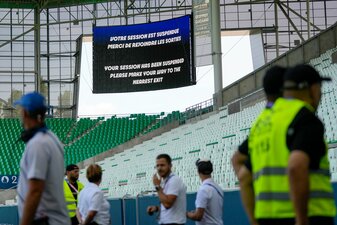 Das Chaos beim Auftakt ins olympische Fußball-Turnier wird nun untersucht. Das Chaos beim Auftakt ins olympische Fußball-Turnier wird nun untersucht.