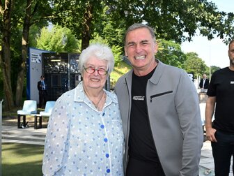 HSV nun an der Uwe-Seeler-Allee 9 daheim HSV nun an der Uwe-Seeler-Allee 9 daheim