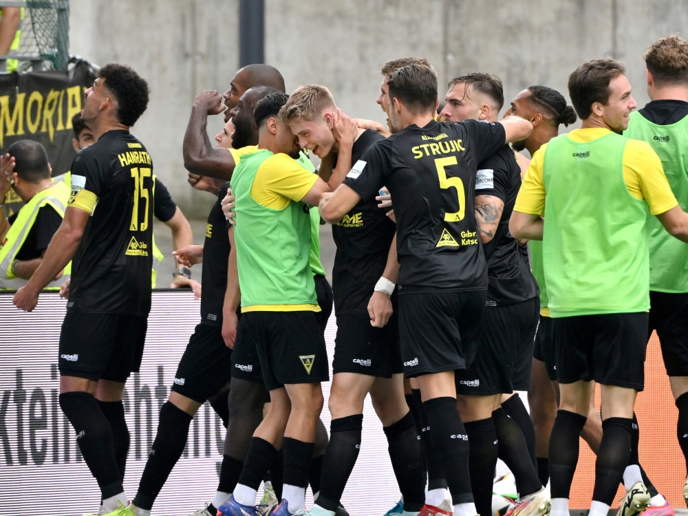 3. Liga: Aachener Rückkehr mit Erfolg im Traditionsschlager