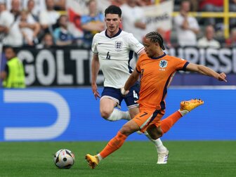 kicker: RB leiht Simons erneut aus kicker: RB leiht Simons erneut aus