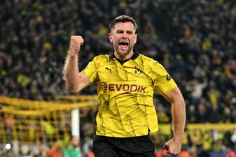 Der Stürmer hat das Trainingslager der Dortmunder bereits verlassen. Der Stürmer hat das Trainingslager der Dortmunder bereits verlassen.